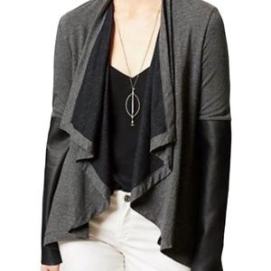 Classic cardigan with an edge